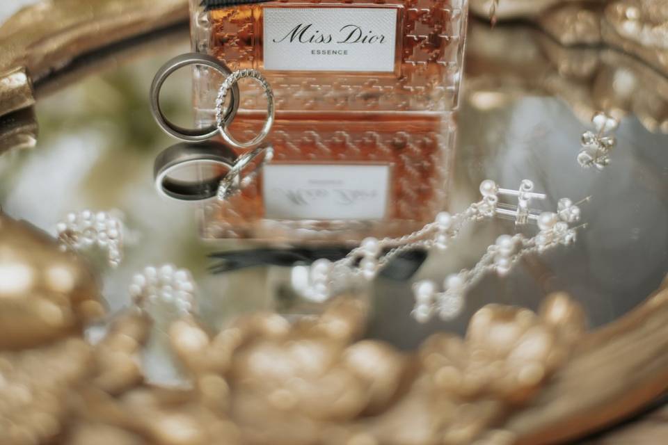 Bridal accessories