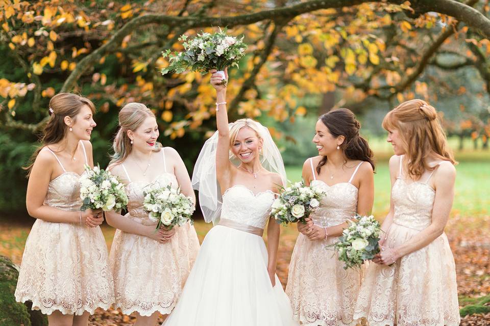 Rochelle & her bridesmaids