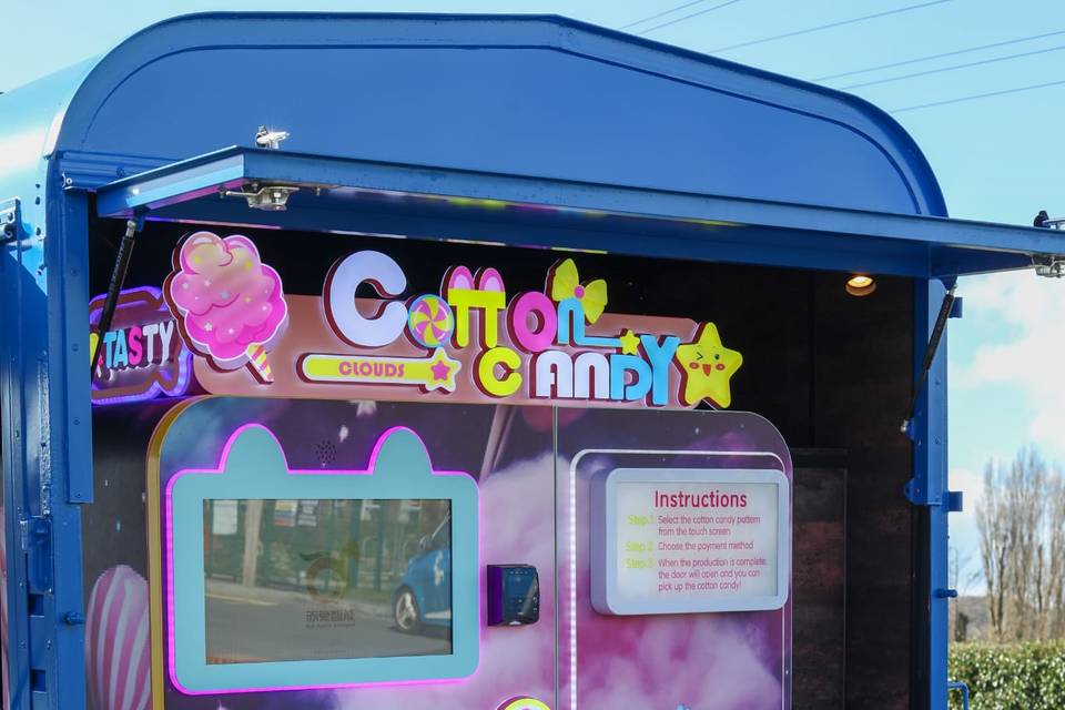 Amazing Vending Machine