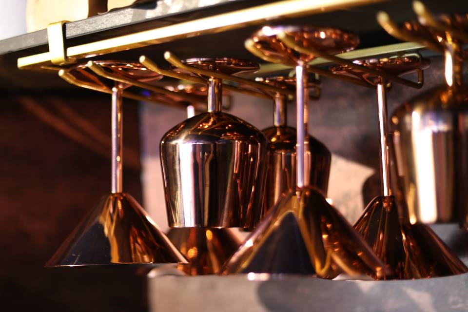 Signature Metal Glasses