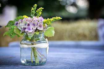 Styling - little flower jars