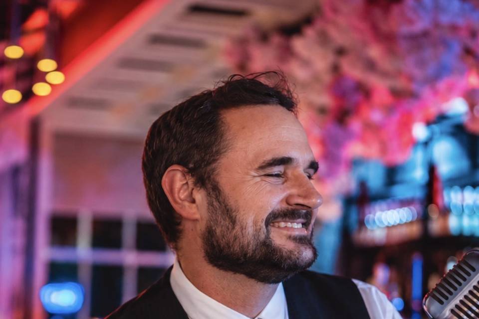 Luke Stevenson Singer