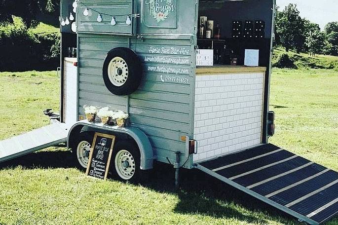 Vintage Horsebox Bar