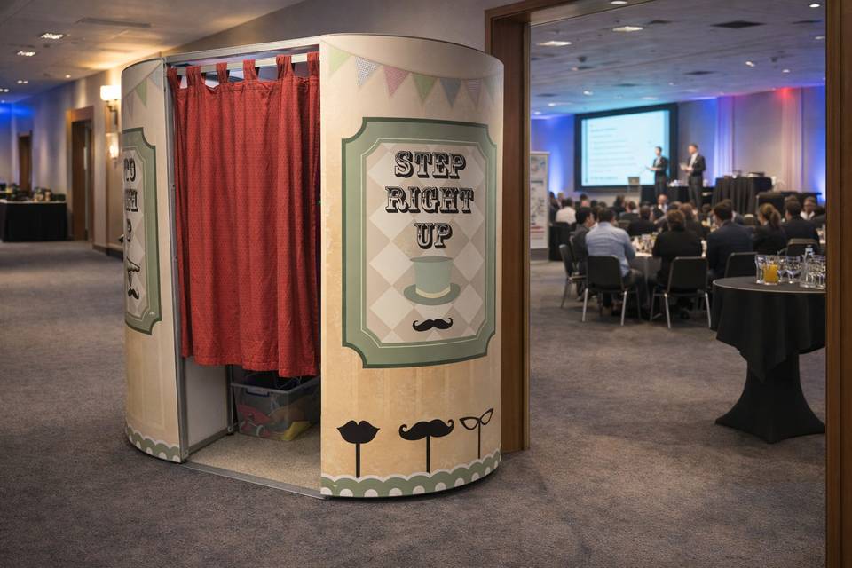 Enclosed Photobooth