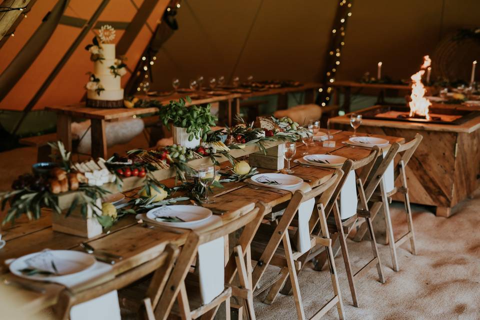 Tipi grazing tables