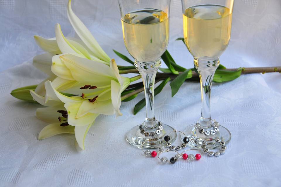 Wine Glass Charms By Mrs Nicsy