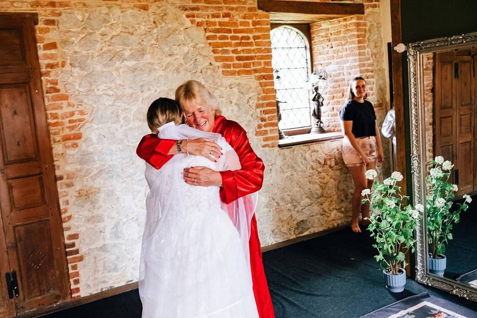 Emotional Mother & Daughter