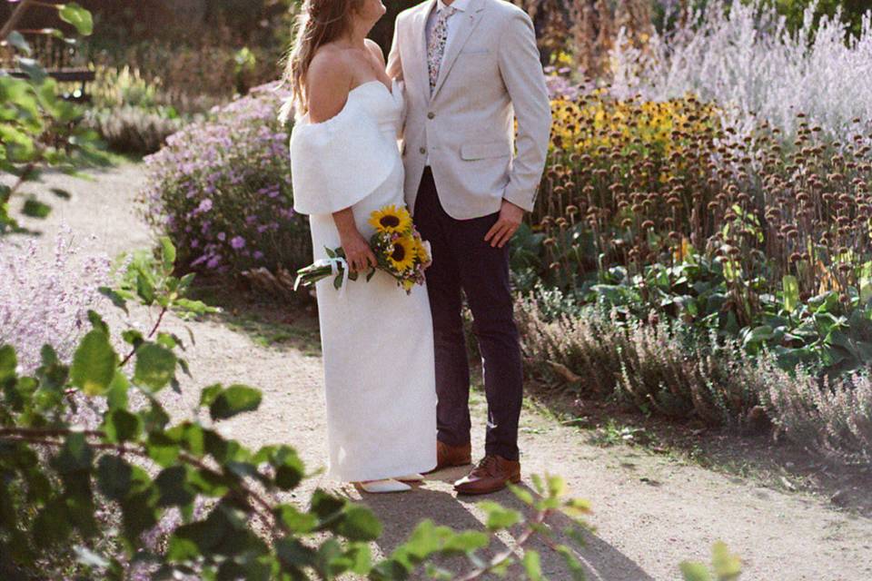 Relaxed Natural Wedding
