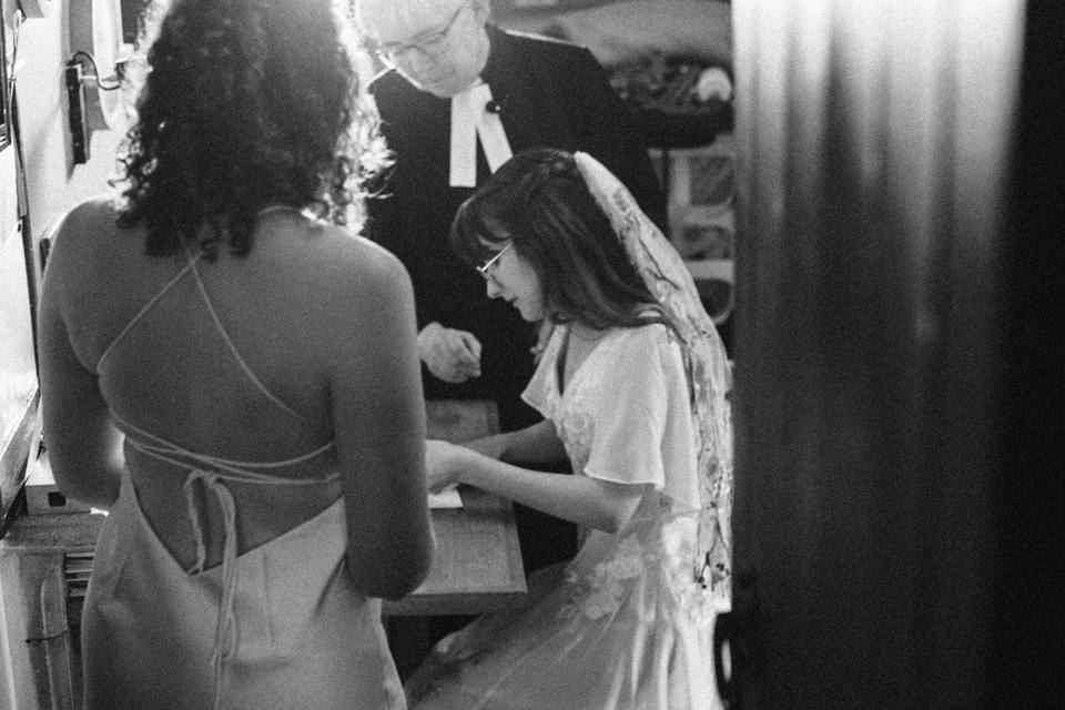 Candid wedding moments