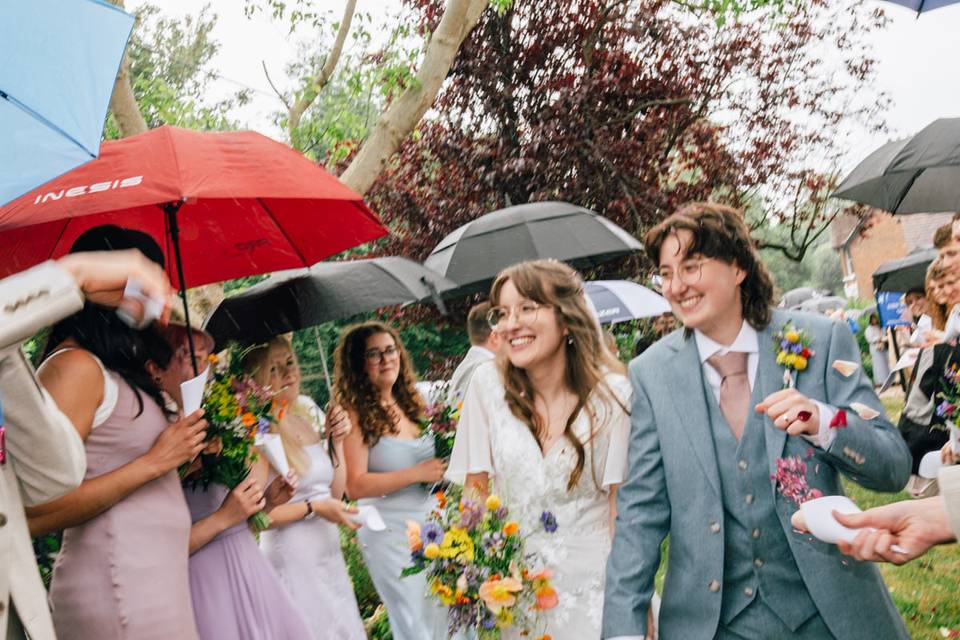 Confetti moment, candid