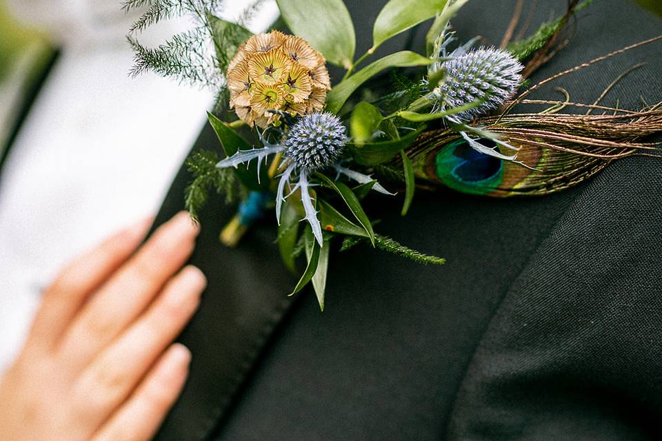 1920s themed buttonhole