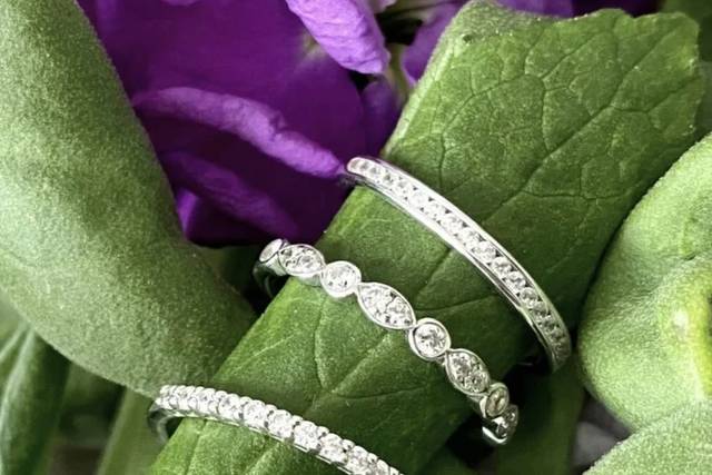 Shaped Wedding Rings