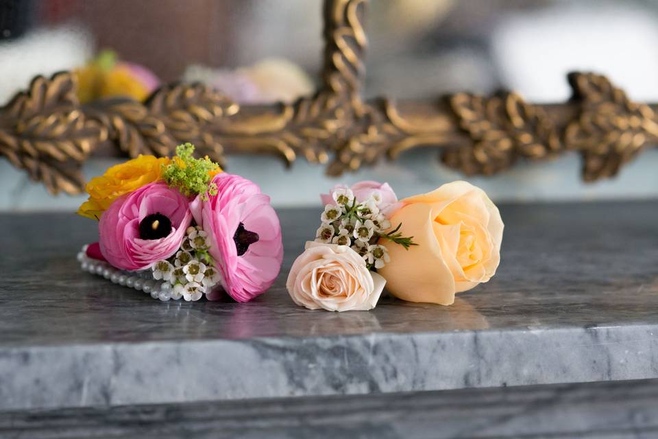 Wrist corsages