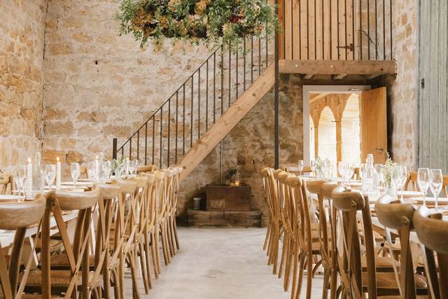 Barn Dining