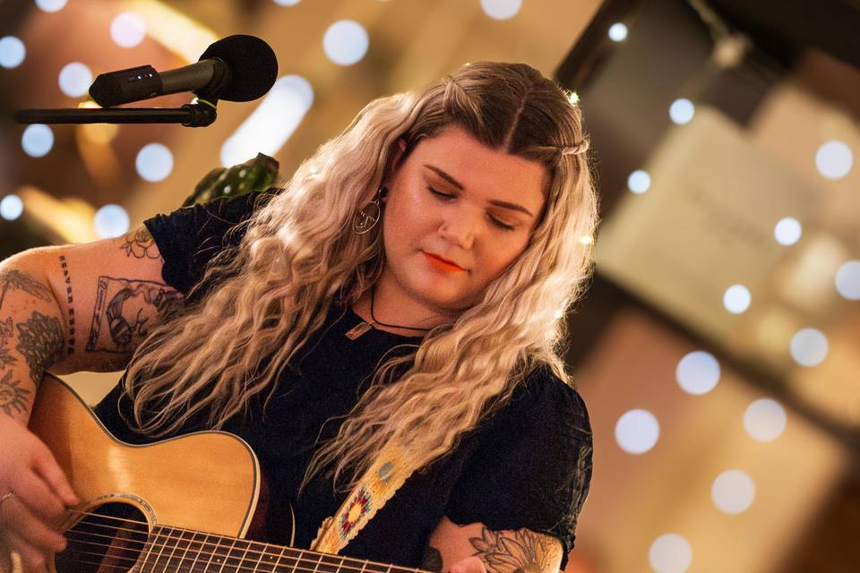 Pub gig!