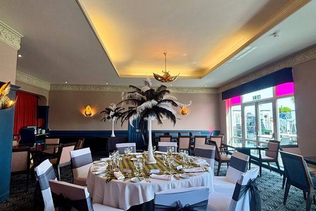 Small Art Deco Wedding