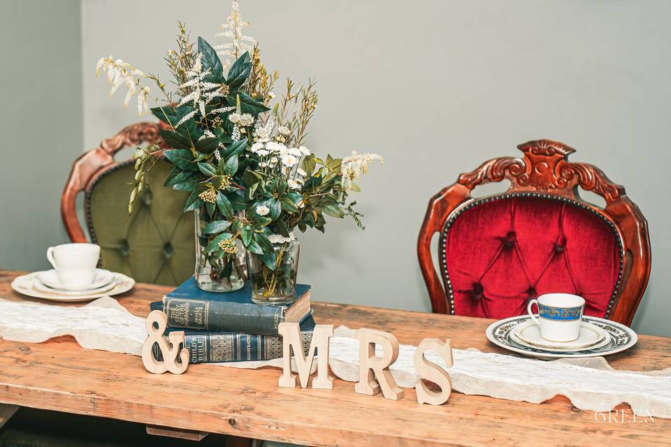 Sweetheart top table