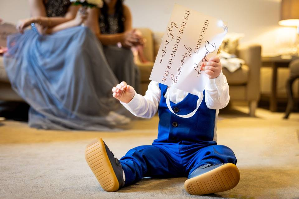 Little fella with his sign