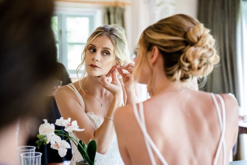 Bridal hair & makeup