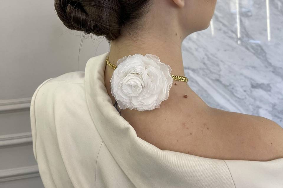 Classic bridal look
