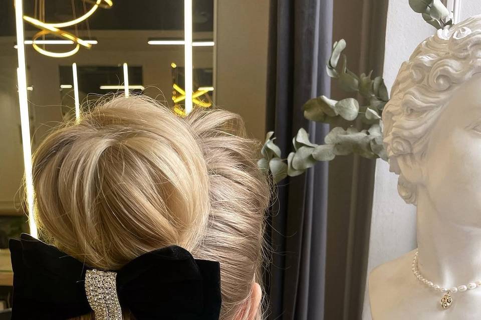 Classic bridal look