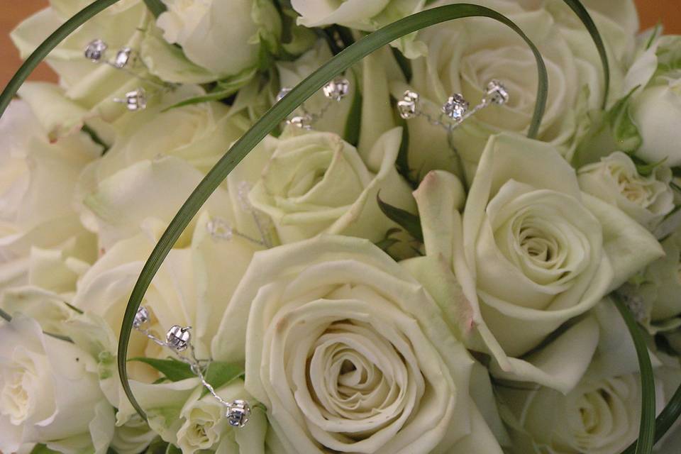 A classic white rose bouquet