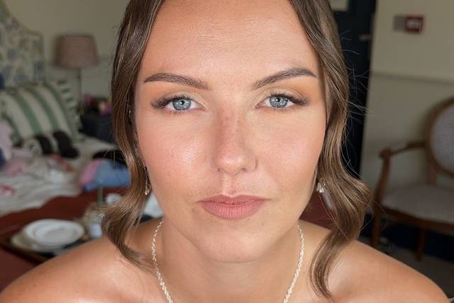 Golden Bridal Glam