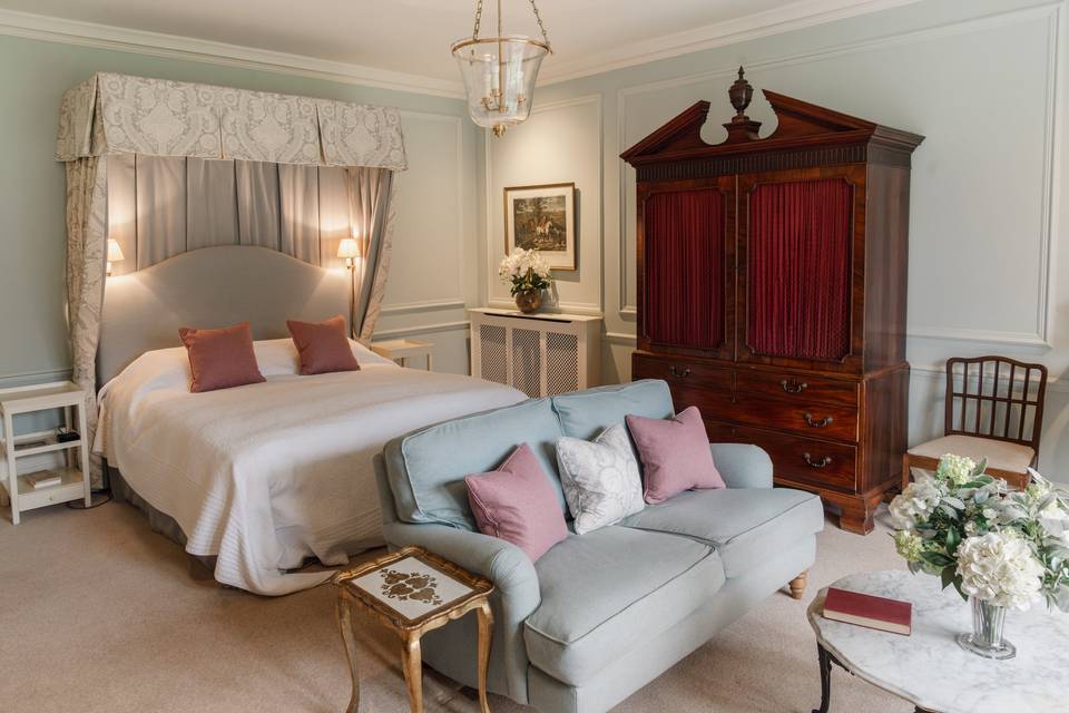 A bedroom within Birdsall