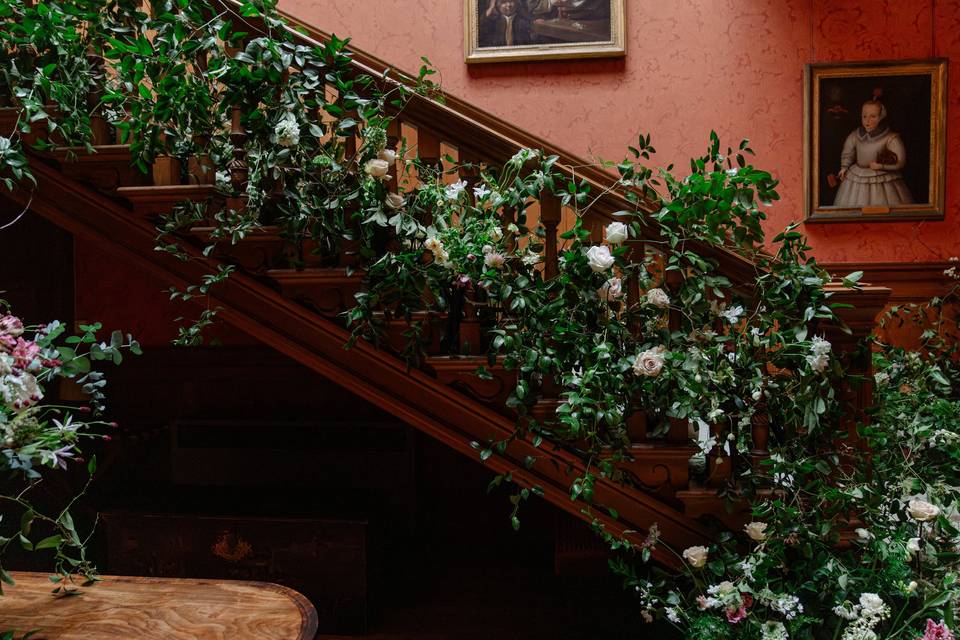 The sweeping staircase