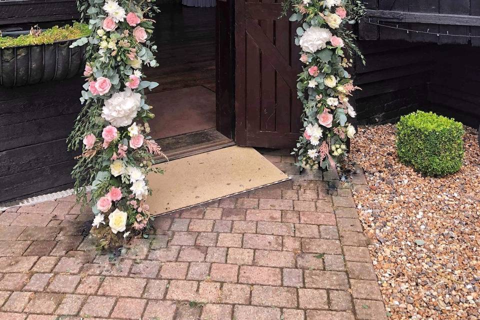 Floral arch