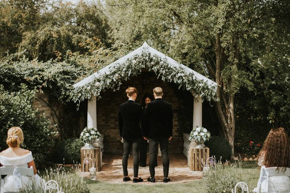 Romantic gazebo flowers