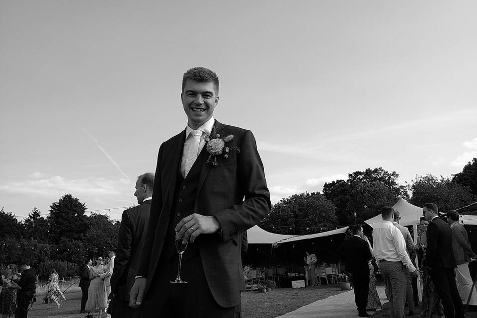 SnapBox - B&W