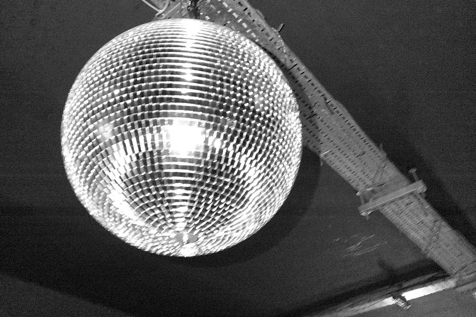 SnapBox - Disco Ball