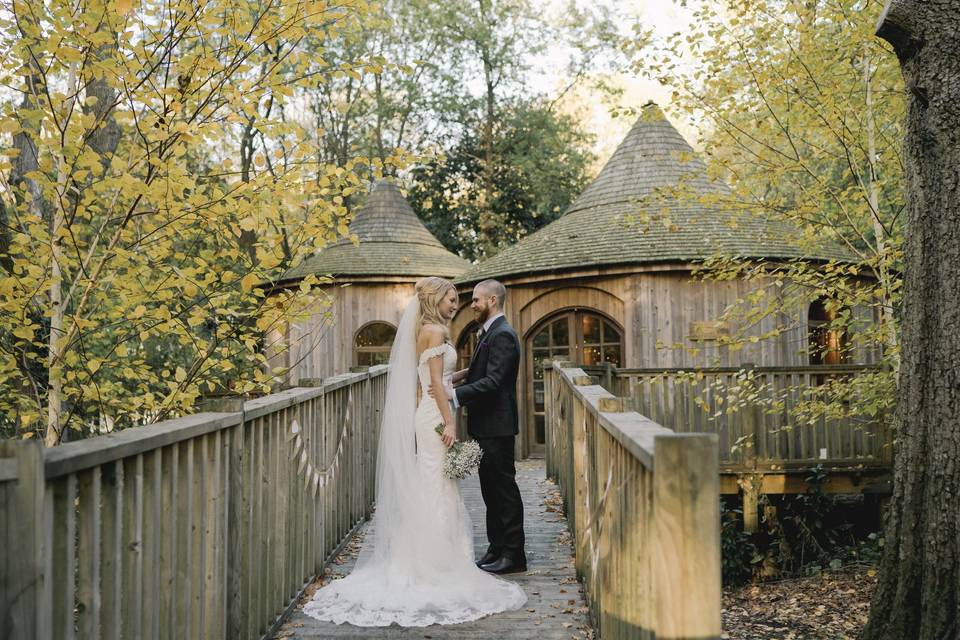 Magical treehouse wedding