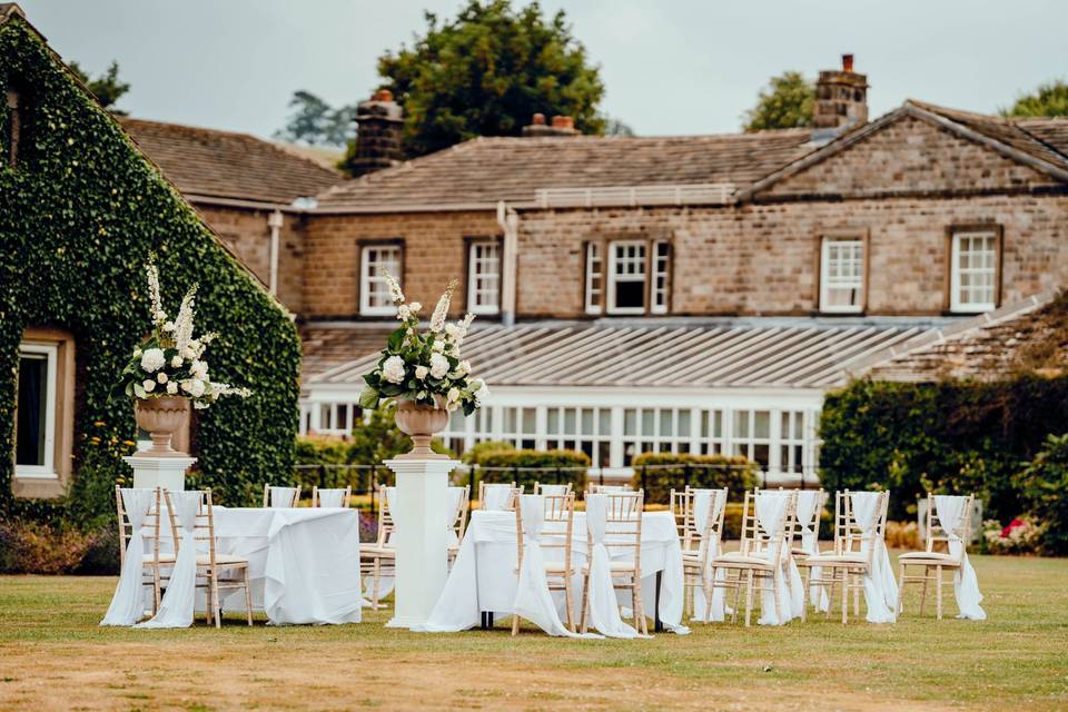 Outdoor ceremony