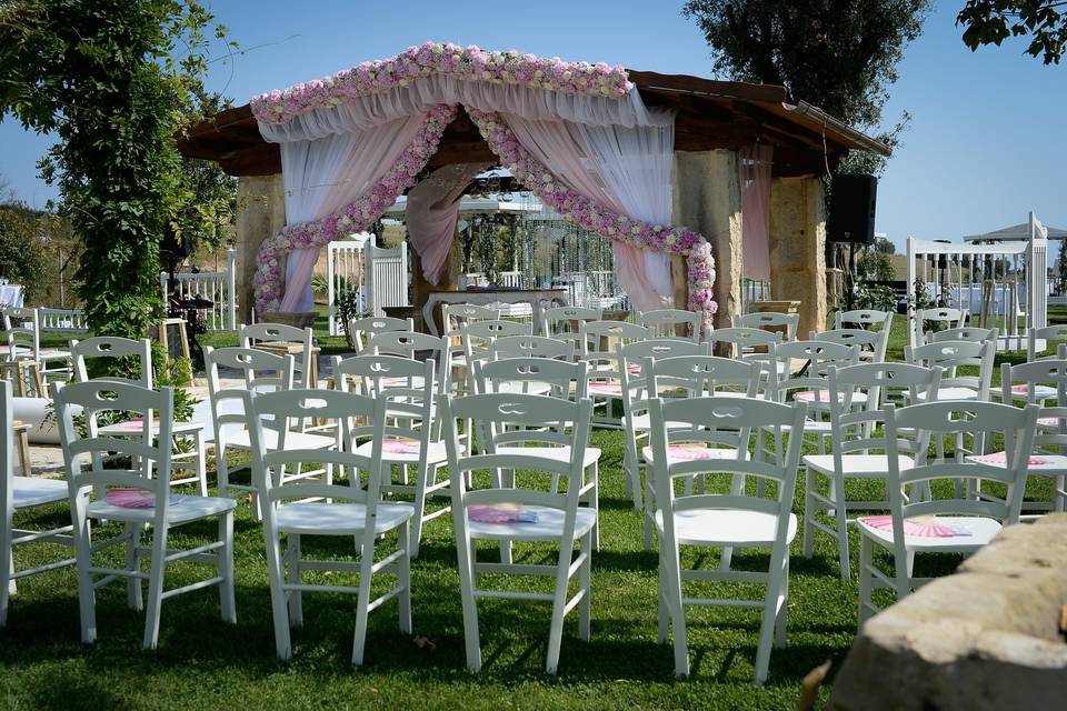 Outdoor ceremony