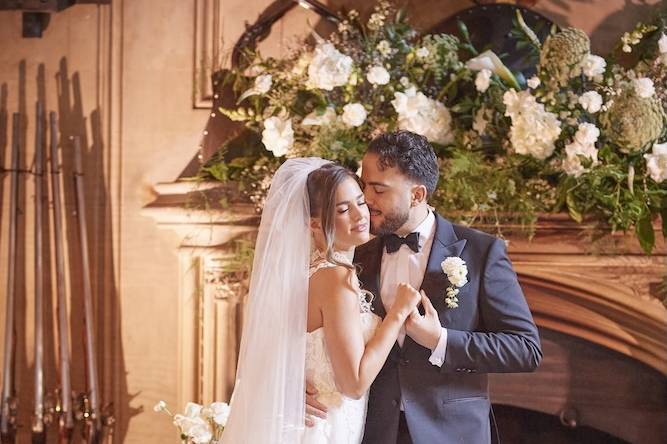 Chic white wedding