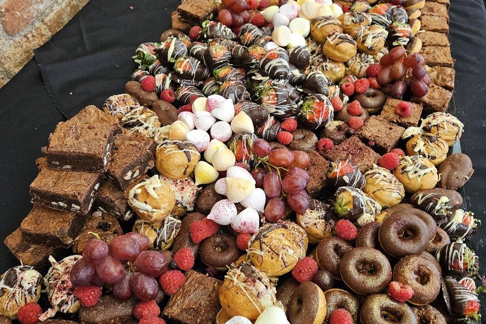 Sweet grazing table