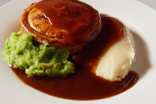 Pie, mash, mushy peas, gravy