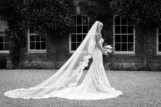 Syrencot Bride
