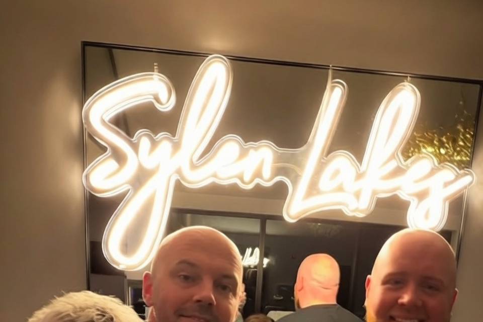 Sylen Lakes! Lovely venue!