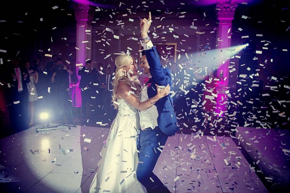 First dance confetti