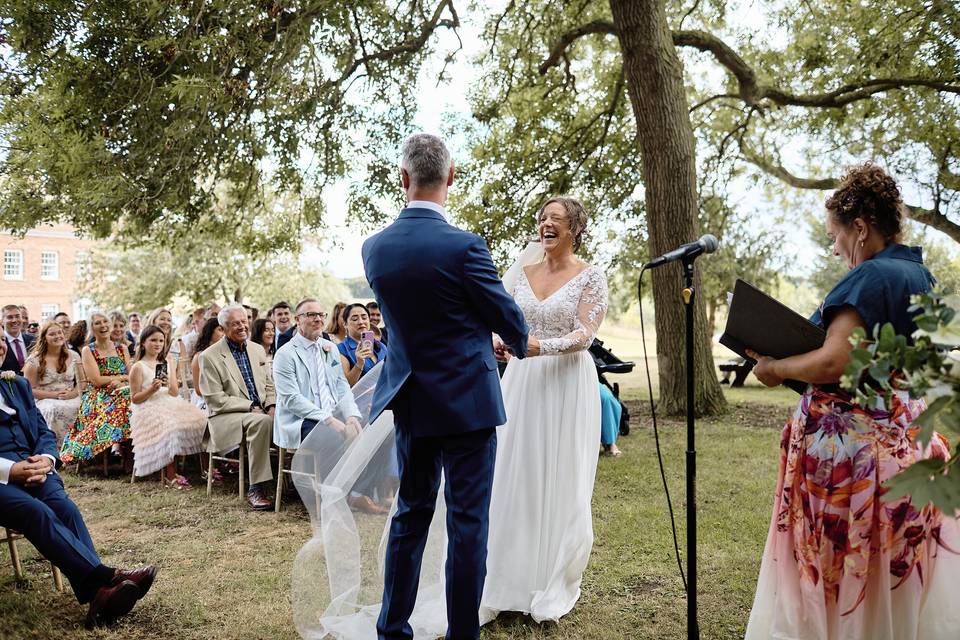 Fulbourn lodge outdoor ceremon