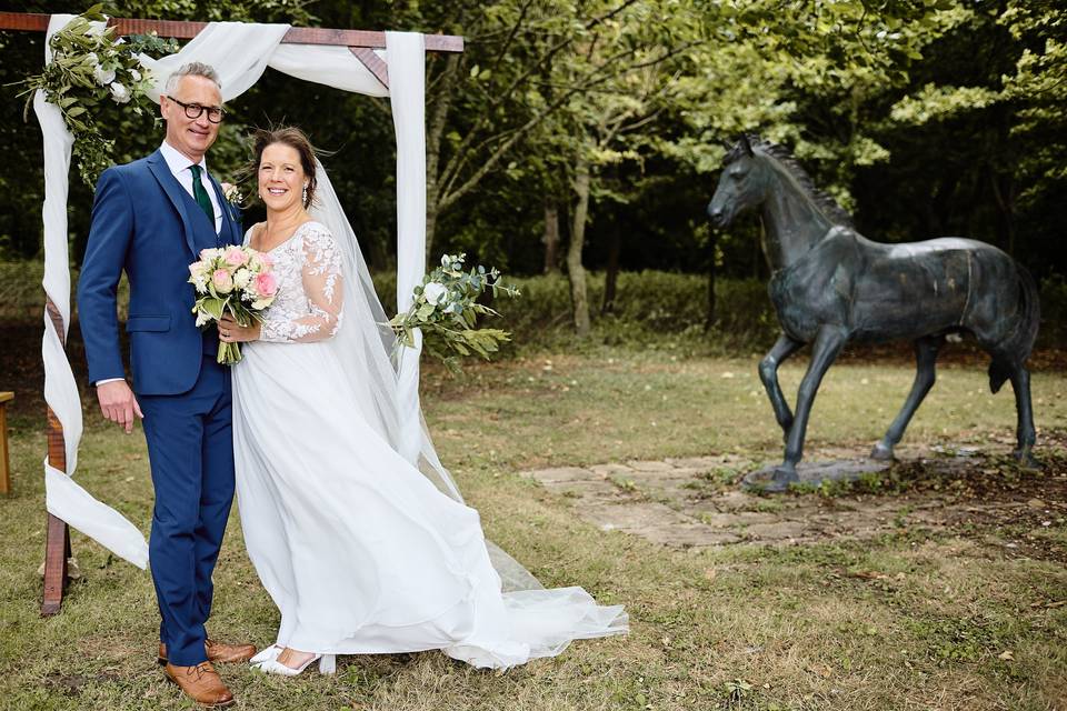 Fulbourn lodge outdoor ceremon