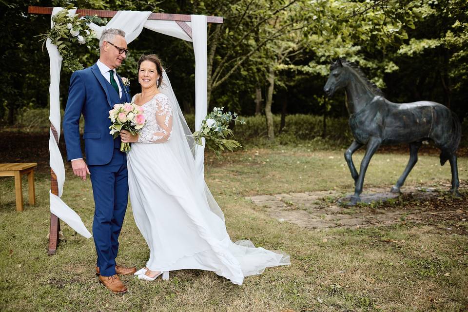 Fulbourn lodge outdoor ceremon