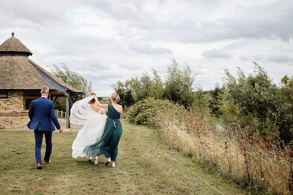 Walking to portraits