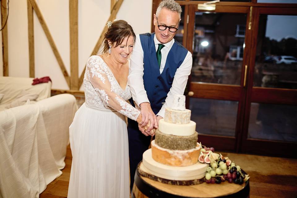 Cake cutting