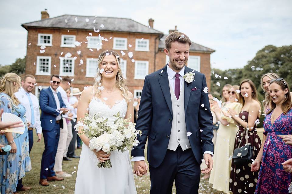 Sandon manor confetti