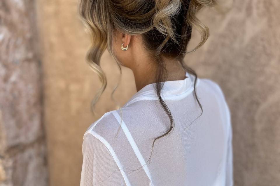 Abroad wedding booking