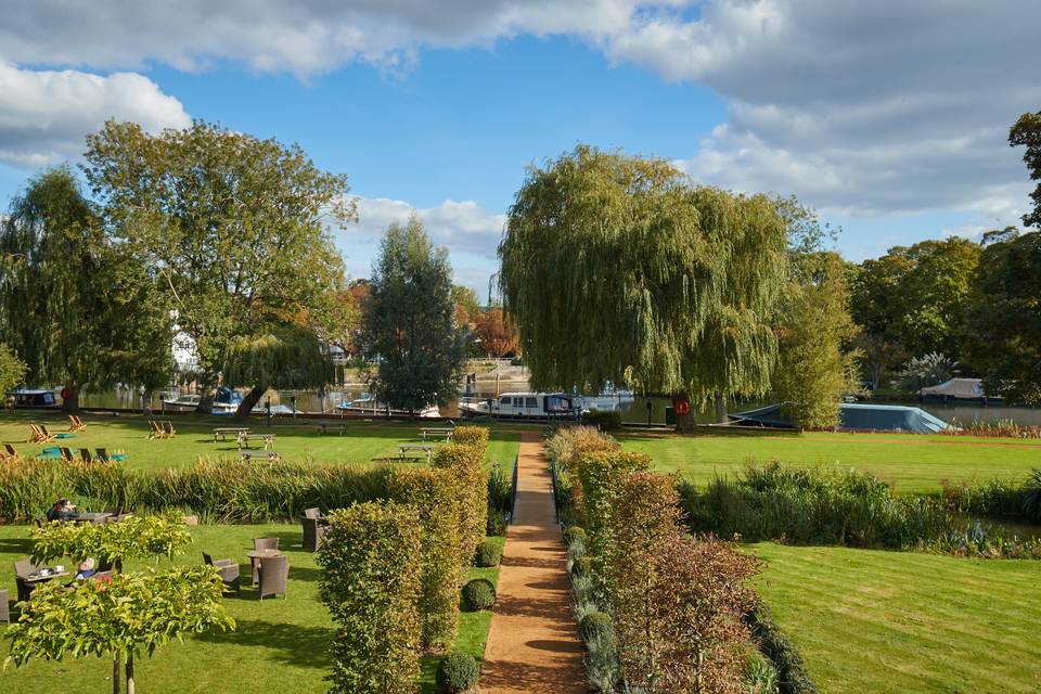 The Swan at Streatley